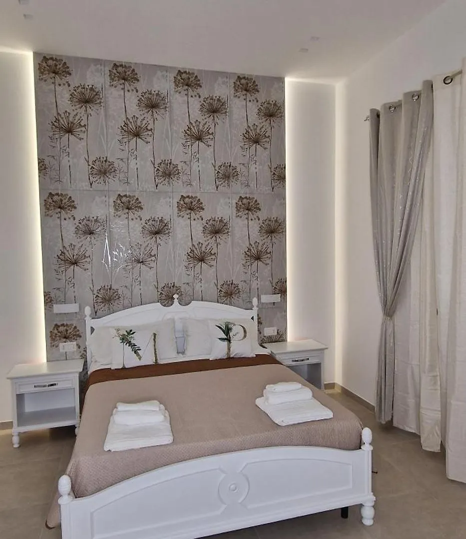 Mopi Maison Naples