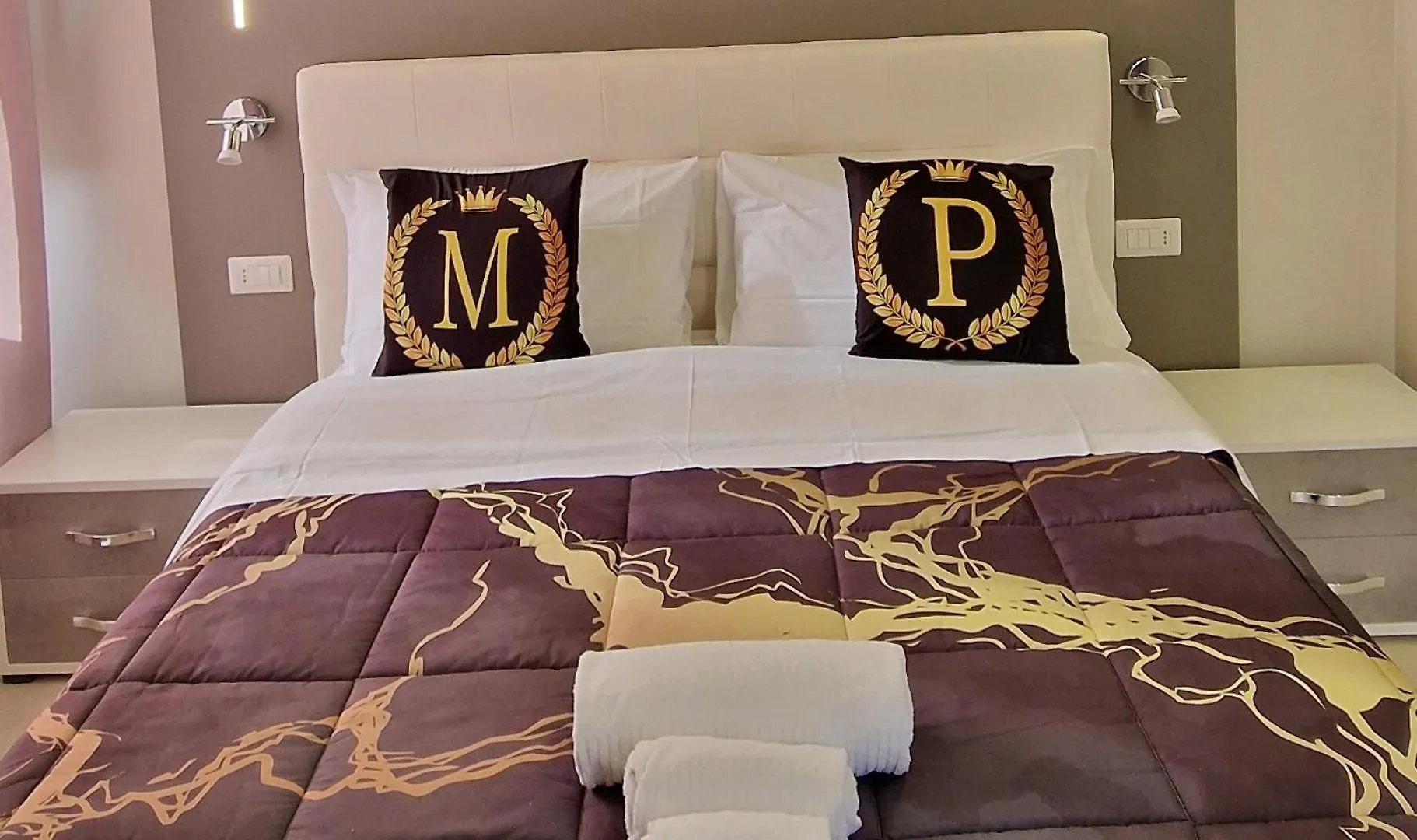 Guest house Mopi Maison Naples Italy